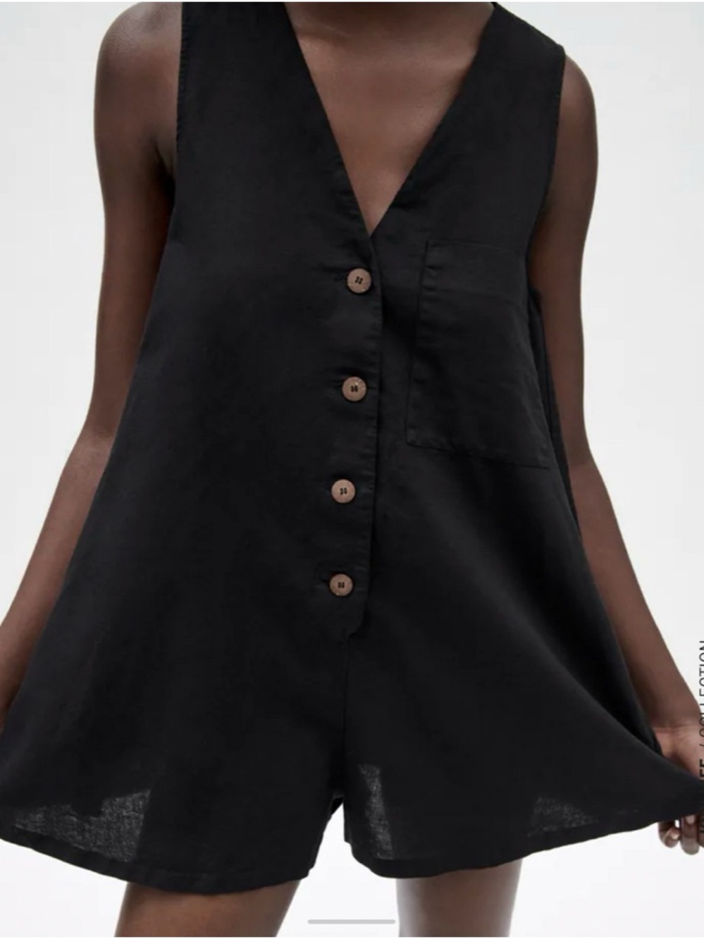 ZARA Linen V neck Sleeveless Short Button Romper Black